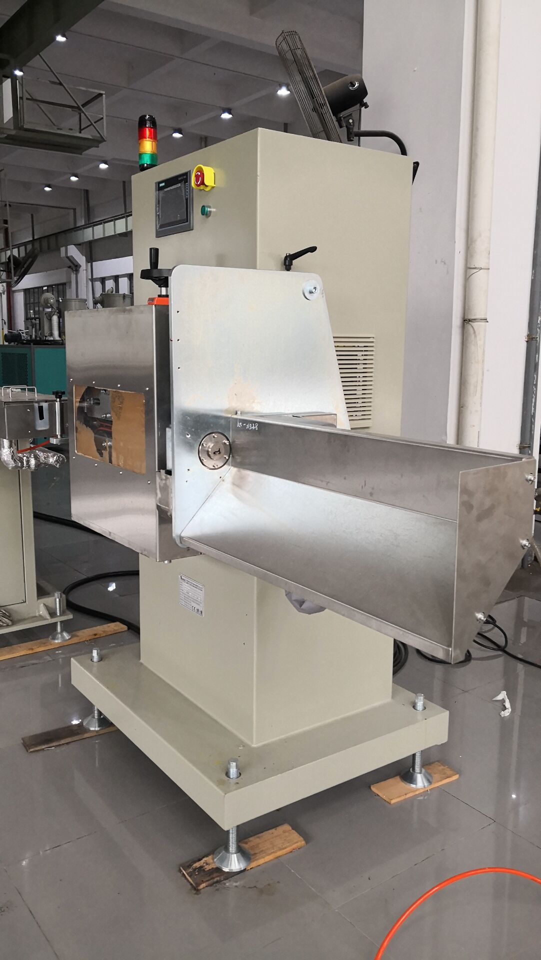 automobile wiper extrusion machine from China Manufacturer YAOAN PLASTIC MACHINERY CO.,LTD.